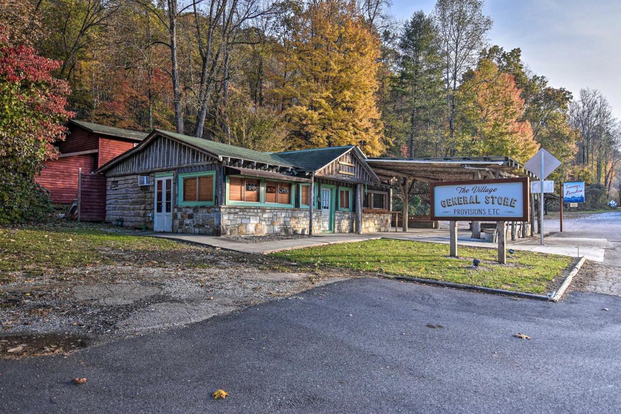 Cozy Cabin With Hot Tub And Smoky Mountain Views! Βίλα Bryson City Εξωτερικό φωτογραφία