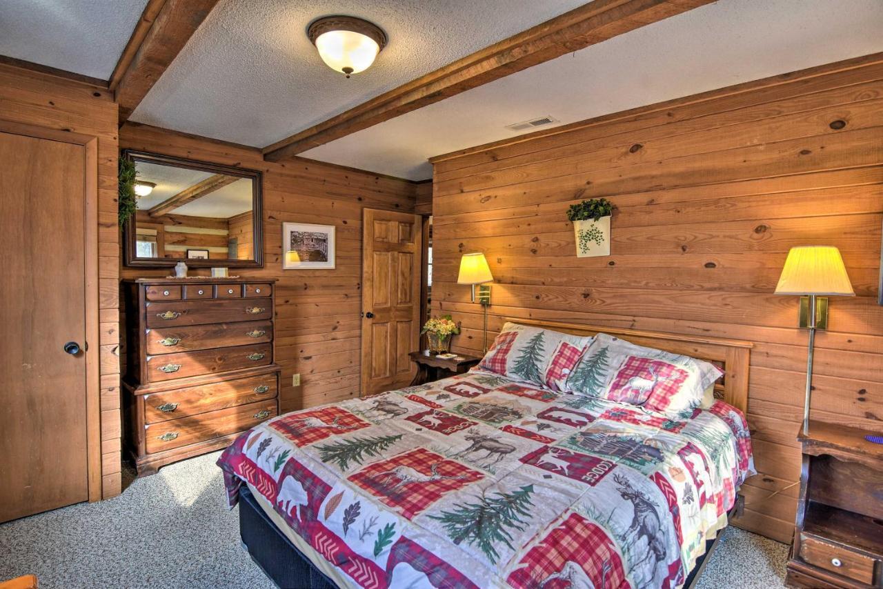 Cozy Cabin With Hot Tub And Smoky Mountain Views! Βίλα Bryson City Εξωτερικό φωτογραφία